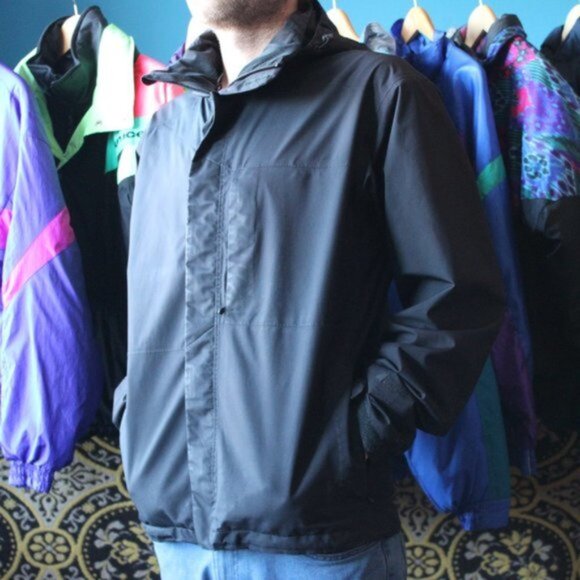 Mountain Equipment Co-Op ECO STORM Spring Jacket - Picture 2 of 9